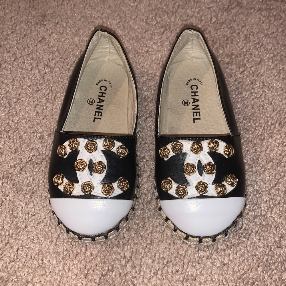 Toddler Girl Espadrille Shoes size 8 - Picture 2 of 9